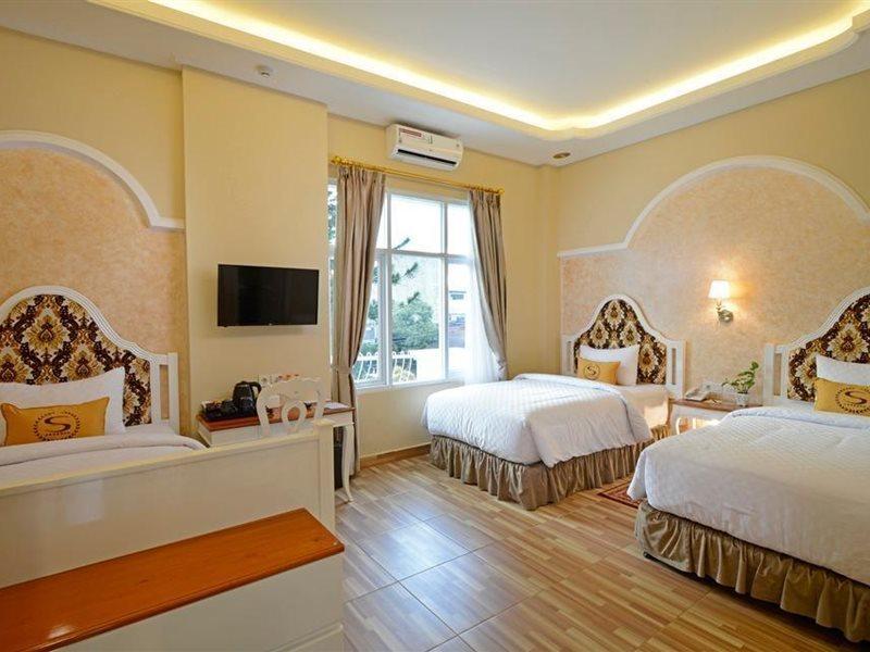 Sahira Butik Pakuan Syariah Hotel Богор Екстер'єр фото