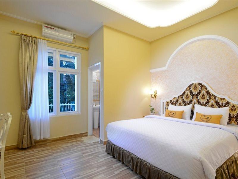 Sahira Butik Pakuan Syariah Hotel Богор Екстер'єр фото